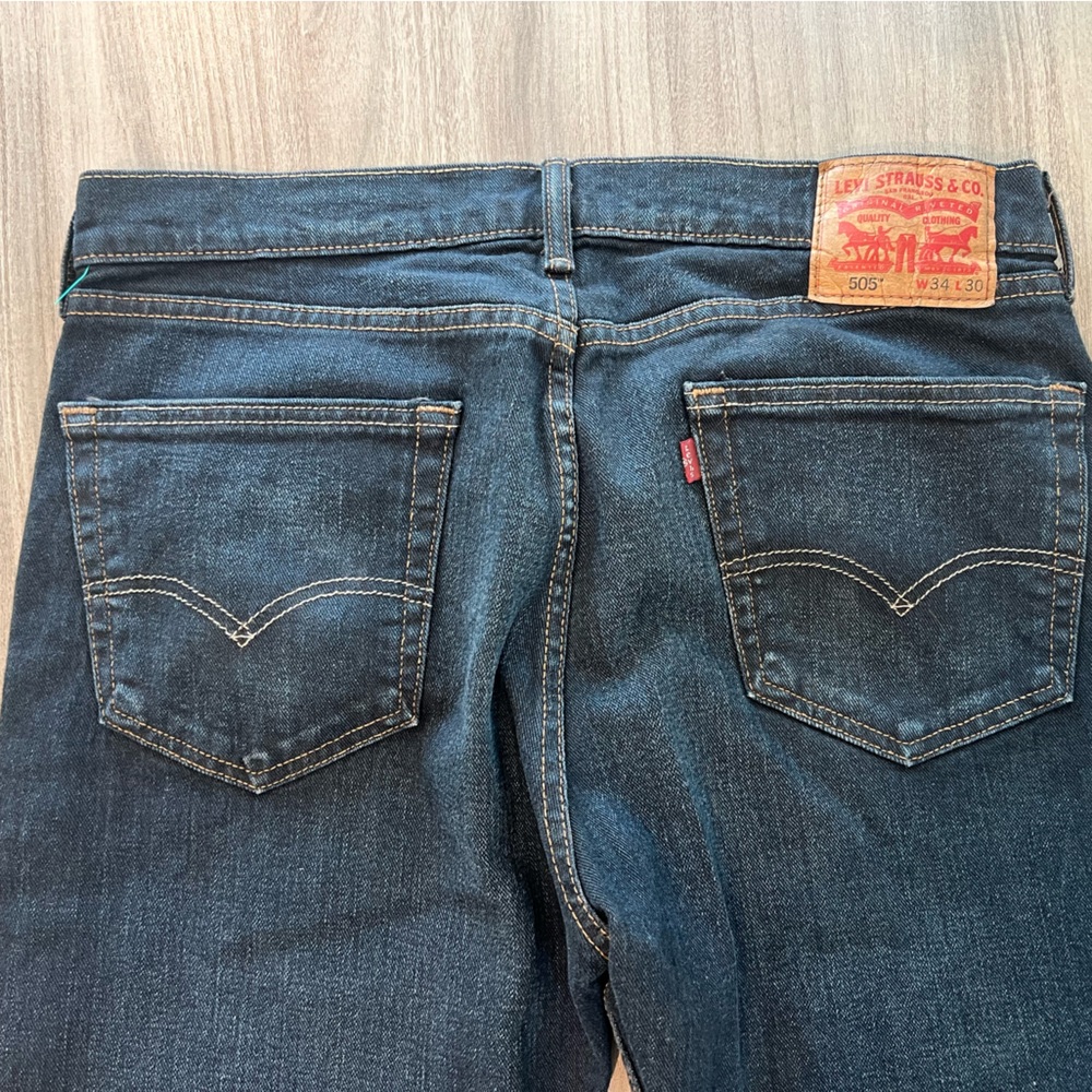 Levi's men’s 505 Blue Jeans Classic 34x30